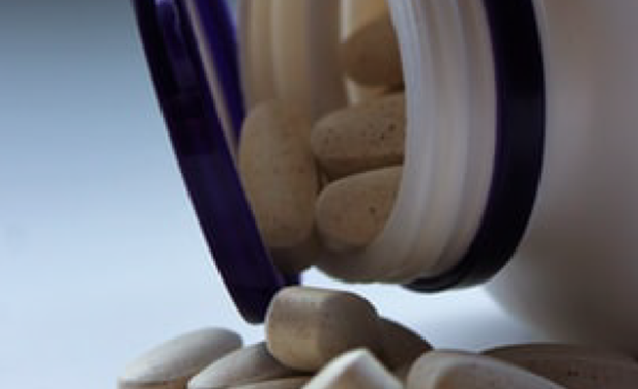 Behavioural Experiments on Antibiotic Uptake